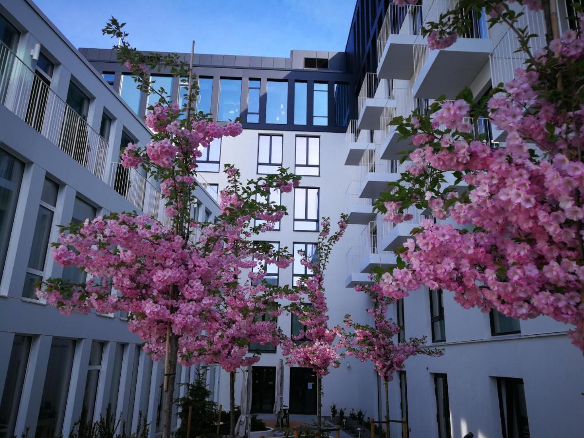 Movenpick Hotel Таллин Экстерьер фото