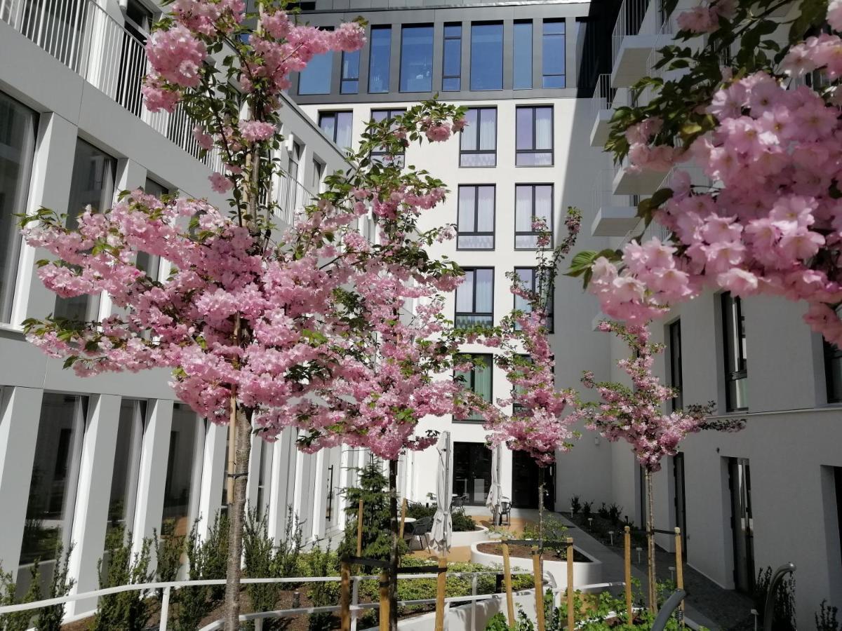 Movenpick Hotel Таллин Экстерьер фото