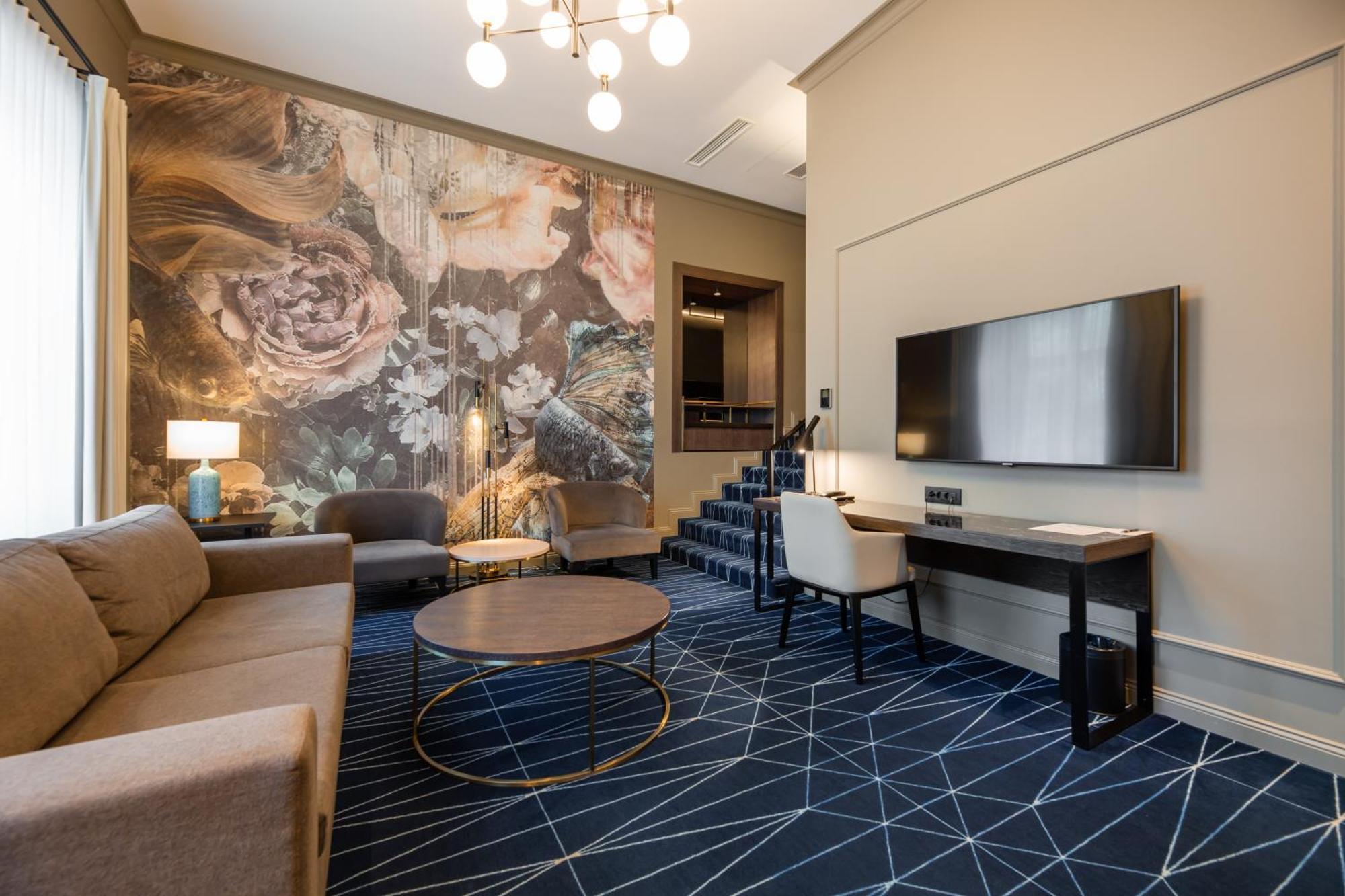 Movenpick Hotel Таллин Экстерьер фото