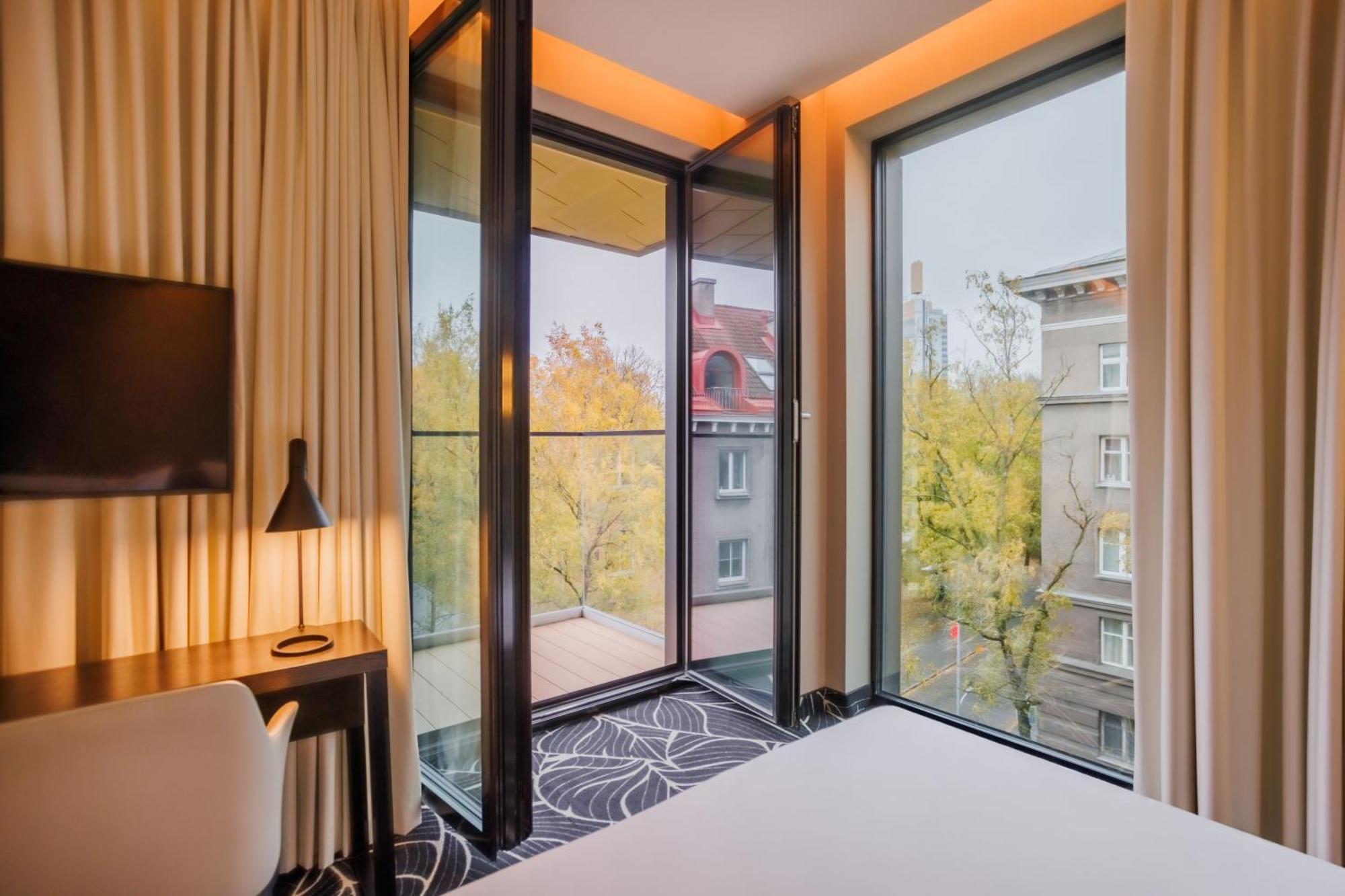 Movenpick Hotel Таллин Экстерьер фото