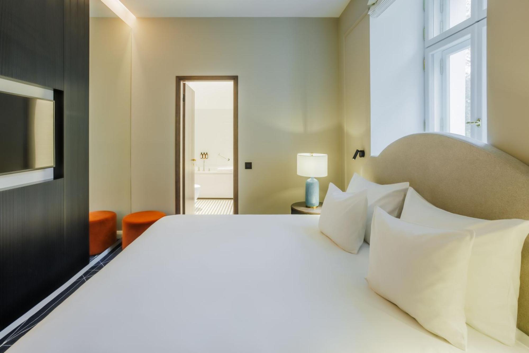 Movenpick Hotel Таллин Экстерьер фото