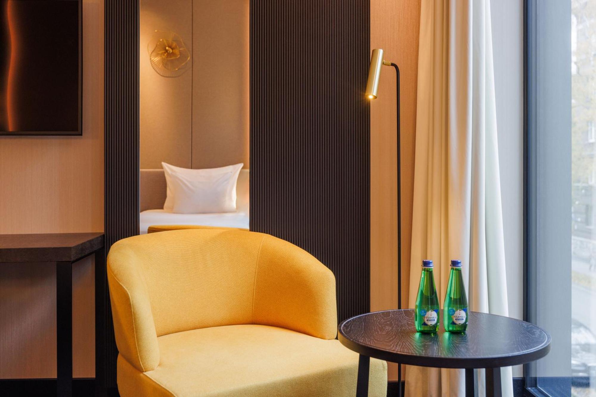 Movenpick Hotel Таллин Экстерьер фото