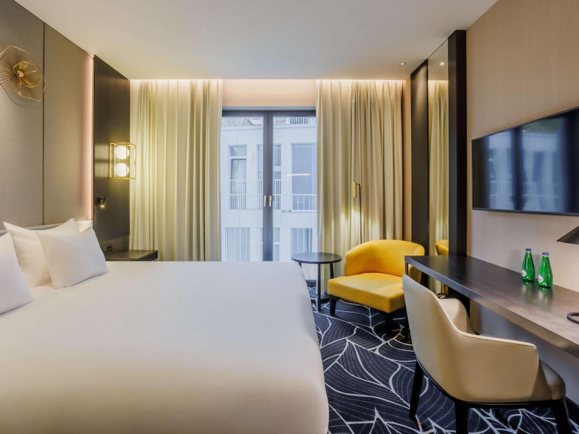 Movenpick Hotel Таллин Экстерьер фото